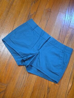 J. Crew 100% Cotton Chino Broken-In Size 6 Beautiful Teal Color!